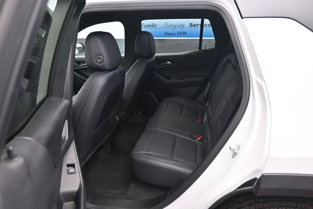 Used 2025 Chevrolet Equinox LT w/ Convenience Package II AWD/4WD image 10
