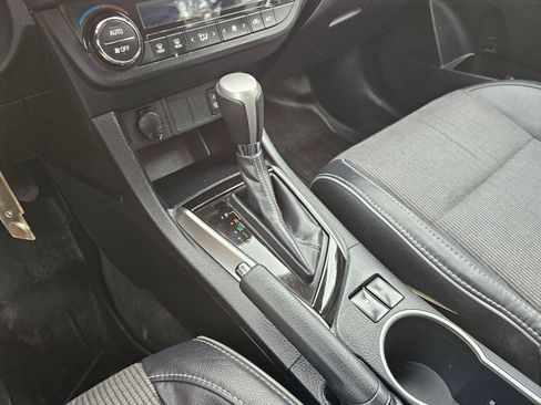 Used 2016 Toyota Corolla S FWD image 30