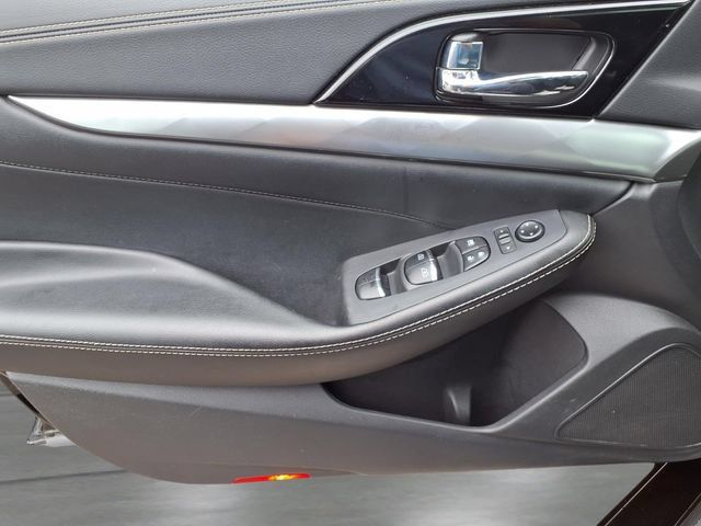 Used 2023 Nissan Maxima SV w/ Floor Mat Group FWD image 14