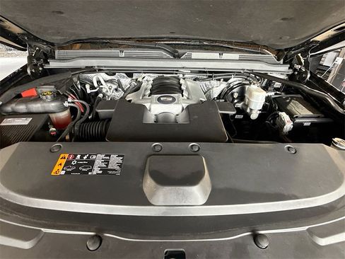 Used 2018 Cadillac Escalade Premium Luxury image 35