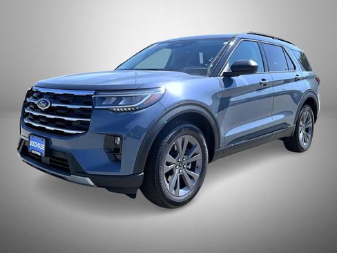 New 2026 Ford Explorer Active w/ Active Comfort Package AWD/4WD image 1