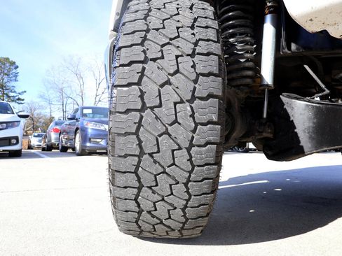 Used 2016 Ford F250 Lariat w/ Lariat Ultimate Package image 25