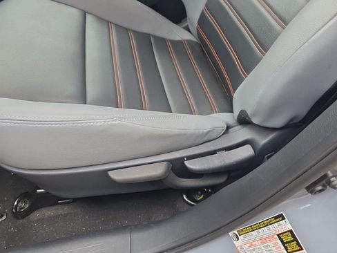 Certified 2024 Nissan Kicks SR w/ SR Premium Package image 18