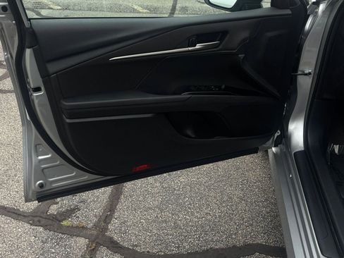 Used 2025 Toyota Camry LE FWD image 23