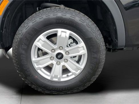 New 2025 Ford Ranger XL image 12