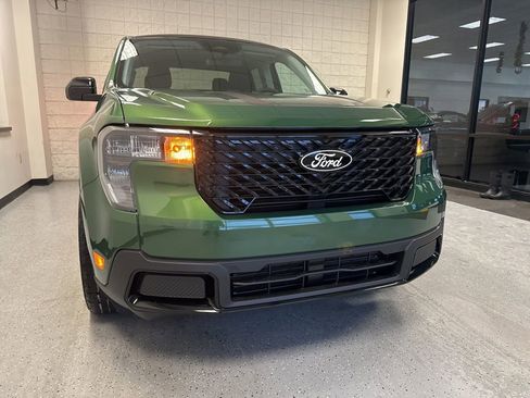 New 2025 Ford Maverick XLT w/ XLT Luxury Package image 10