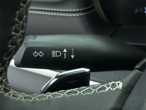 Used 2024 Jeep Grand Cherokee L Laredo image 32