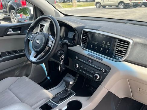 Used 2020 Kia Sportage LX AWD/4WD image 20