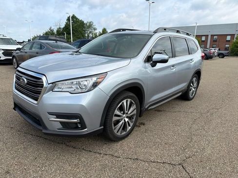 Used 2019 Subaru Ascent Limited w/ Popular Package #2 AWD/4WD image 1