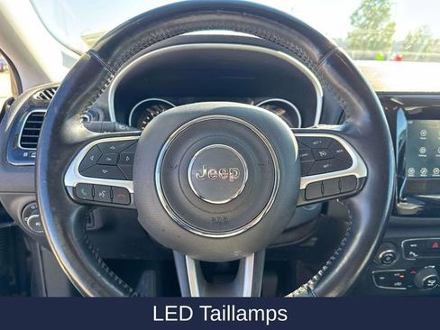 Used 2020 Jeep Compass Latitude image 28