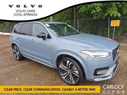 Used 2021 Volvo XC90 T5 R-Design FWD image 1