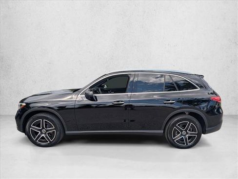 Certified 2026 Mercedes-Benz GLC 300 4MATIC image 9