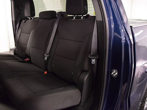 Used 2023 Chevrolet Silverado 1500 LT AWD/4WD image 31