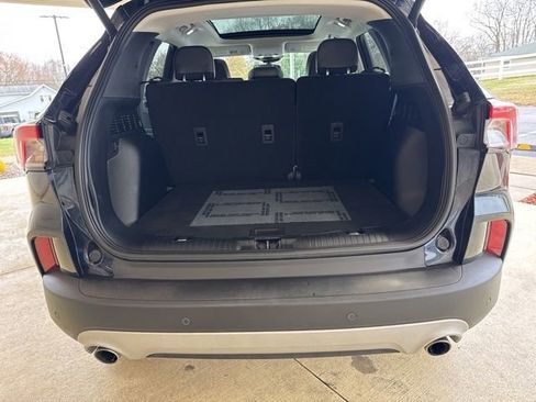 Used 2021 Ford Escape SEL w/ Technology Package image 29