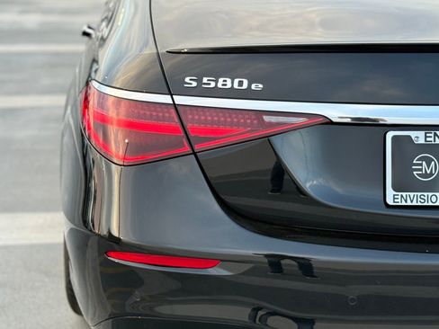 New 2026 Mercedes-Benz S 580e 4MATIC Sedan image 11
