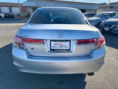 Used 2012 Honda Accord LX image 4