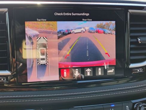 New 2026 Chrysler Pacifica Select w/ S Appearance Package AWD/4WD image 21