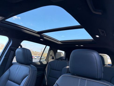 New 2026 Chevrolet Traverse High Country w/ LPO, Floor Liner Package image 24