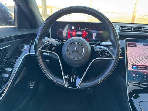 Used 2021 Mercedes-Benz S 580 4MATIC Sedan image 10
