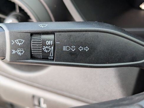 New 2026 Chevrolet Colorado W/T image 25