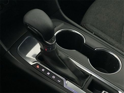 Used 2022 Chevrolet Equinox LT image 21