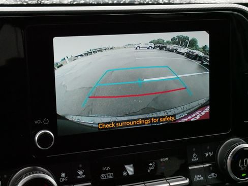 Certified 2025 Toyota Highlander XSE AWD/4WD image 32