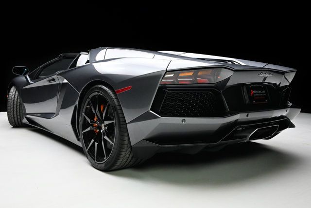 Used 2016 Lamborghini Aventador LP 700-4 AWD/4WD image 25