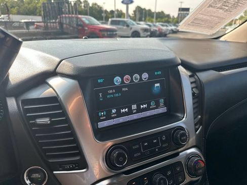 Used 2019 Chevrolet Tahoe Premier RWD image 25