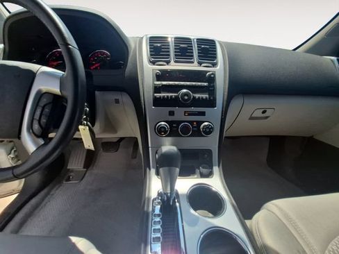 Used 2012 GMC Acadia SL w/ Preferred Package FWD image 11