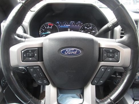Used 2020 Ford F450 Platinum image 28