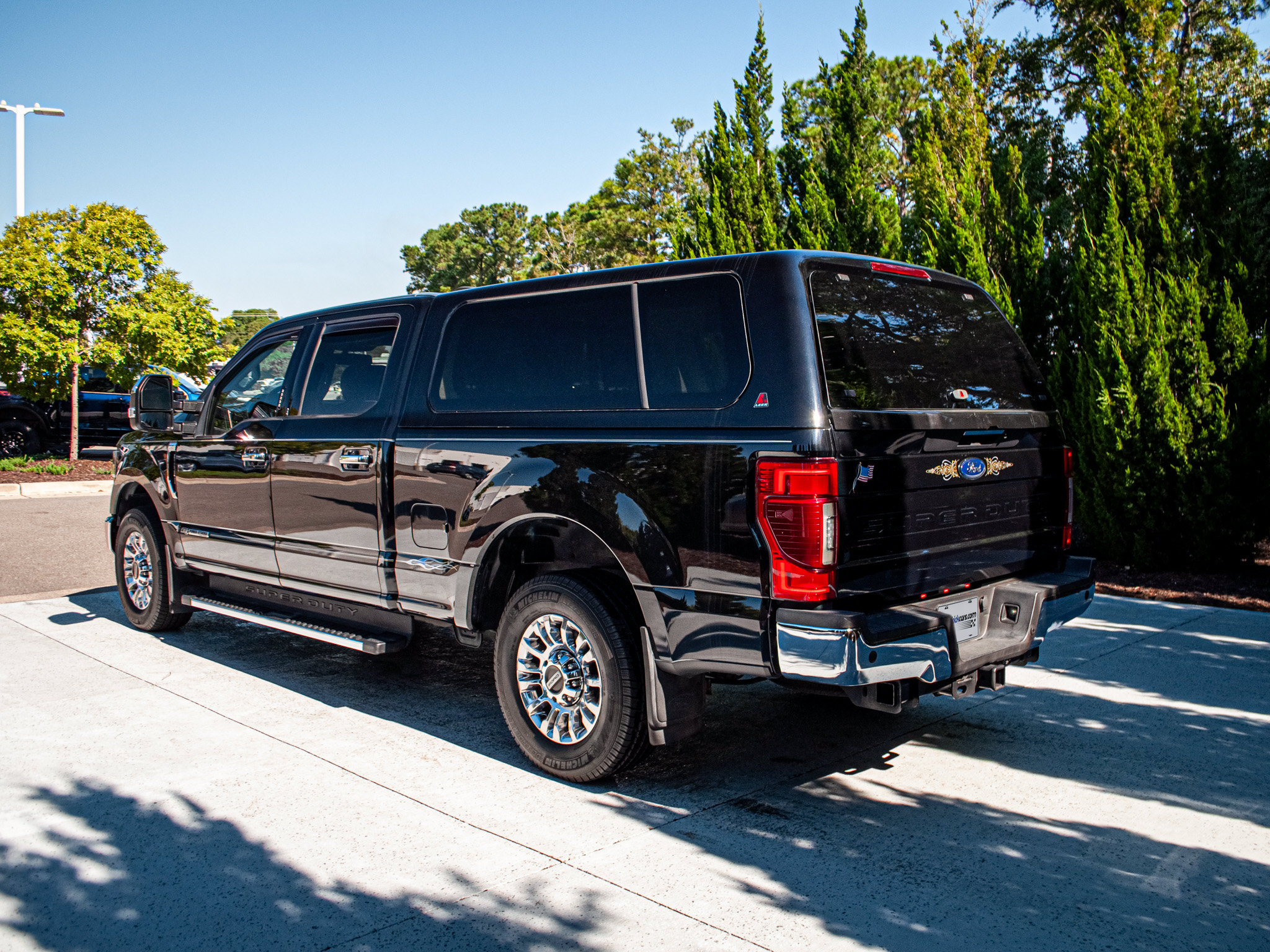 Used 2020 Ford F250 Lariat w/ Lariat Ultimate Package RWD image 9
