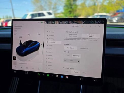 Used 2026 Tesla Model Y AWD image 43