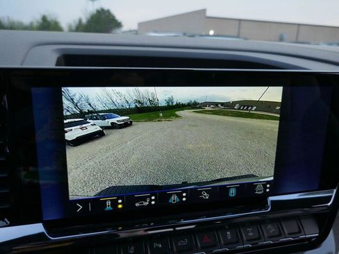 New 2026 Chevrolet Silverado 2500 ZR2 image 30