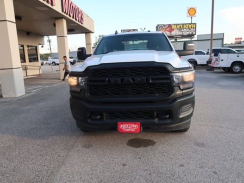 Used 2024 RAM 2500 Tradesman AWD/4WD image 2