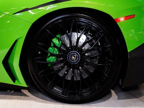 Used 2016 Lamborghini Aventador LP 750-4 Superveloce AWD/4WD image 14