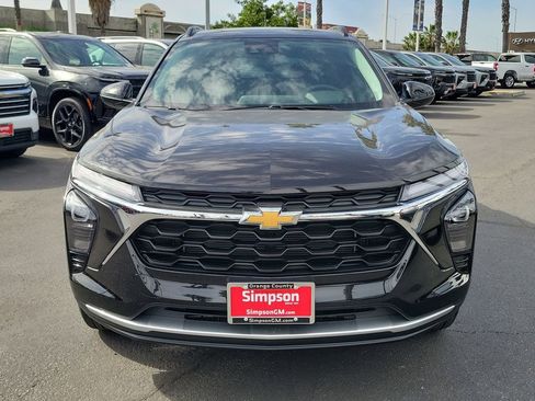 New 2026 Chevrolet Trax LT w/ Driver Confidence Package image 20