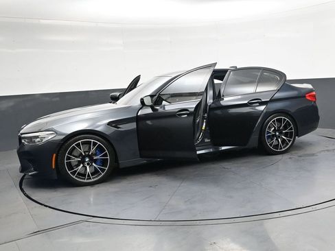 Used 2019 BMW M5 w/ Executive Package image 27