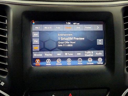 Used 2020 Jeep Cherokee Latitude Plus FWD image 18