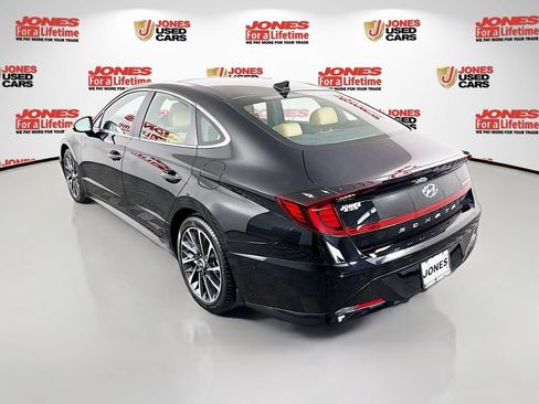 Used 2023 Hyundai Sonata Limited FWD image 2