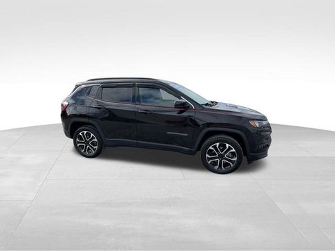 Used 2022 Jeep Compass Limited AWD/4WD image 10