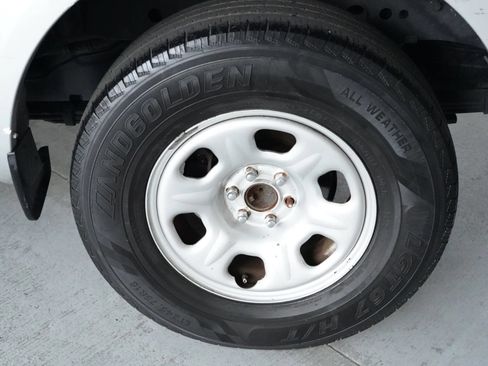 Used 2018 Nissan Frontier S RWD image 23