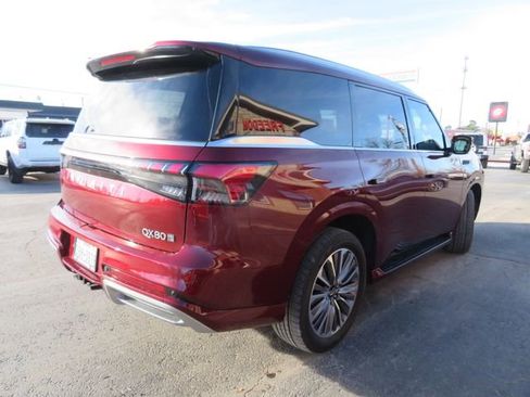 Used 2025 INFINITI QX80 Luxe image 5