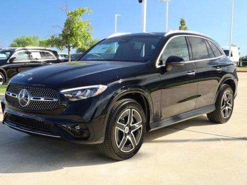 Certified 2026 Mercedes-Benz GLC 300 image 5