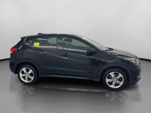 Used 2018 Honda HR-V LX image 11