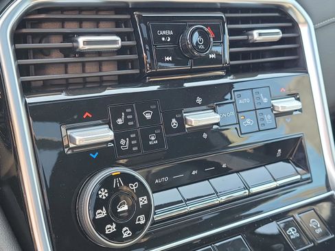 New 2026 Nissan Armada Platinum Reserve image 33