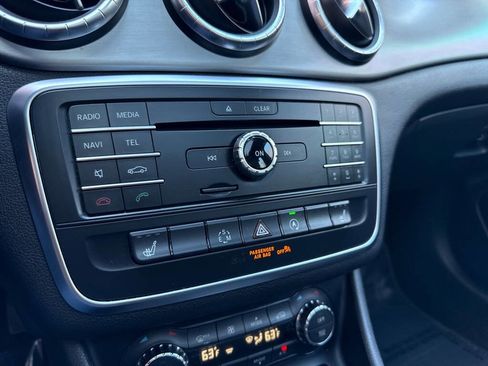 Used 2015 Mercedes-Benz CLA 250 image 20