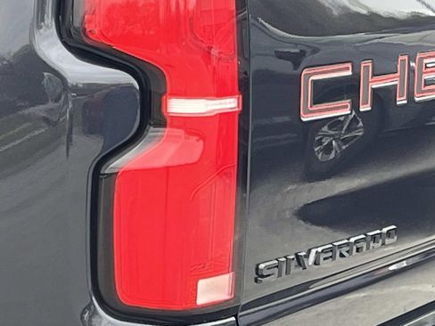 Used 2024 Chevrolet Silverado 3500 LTZ w/ LTZ Plus Package image 10