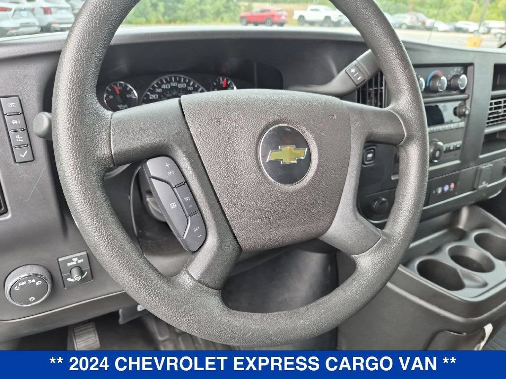 Used 2024 Chevrolet Express 2500 w/ Driver Convenience Package RWD image 15