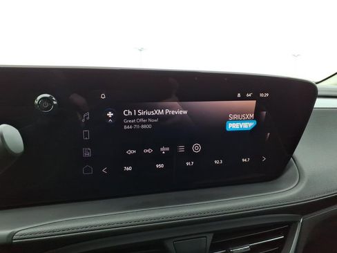 Certified 2025 Buick Encore GX Avenir w/ Avenir Convenience Package AWD/4WD image 17