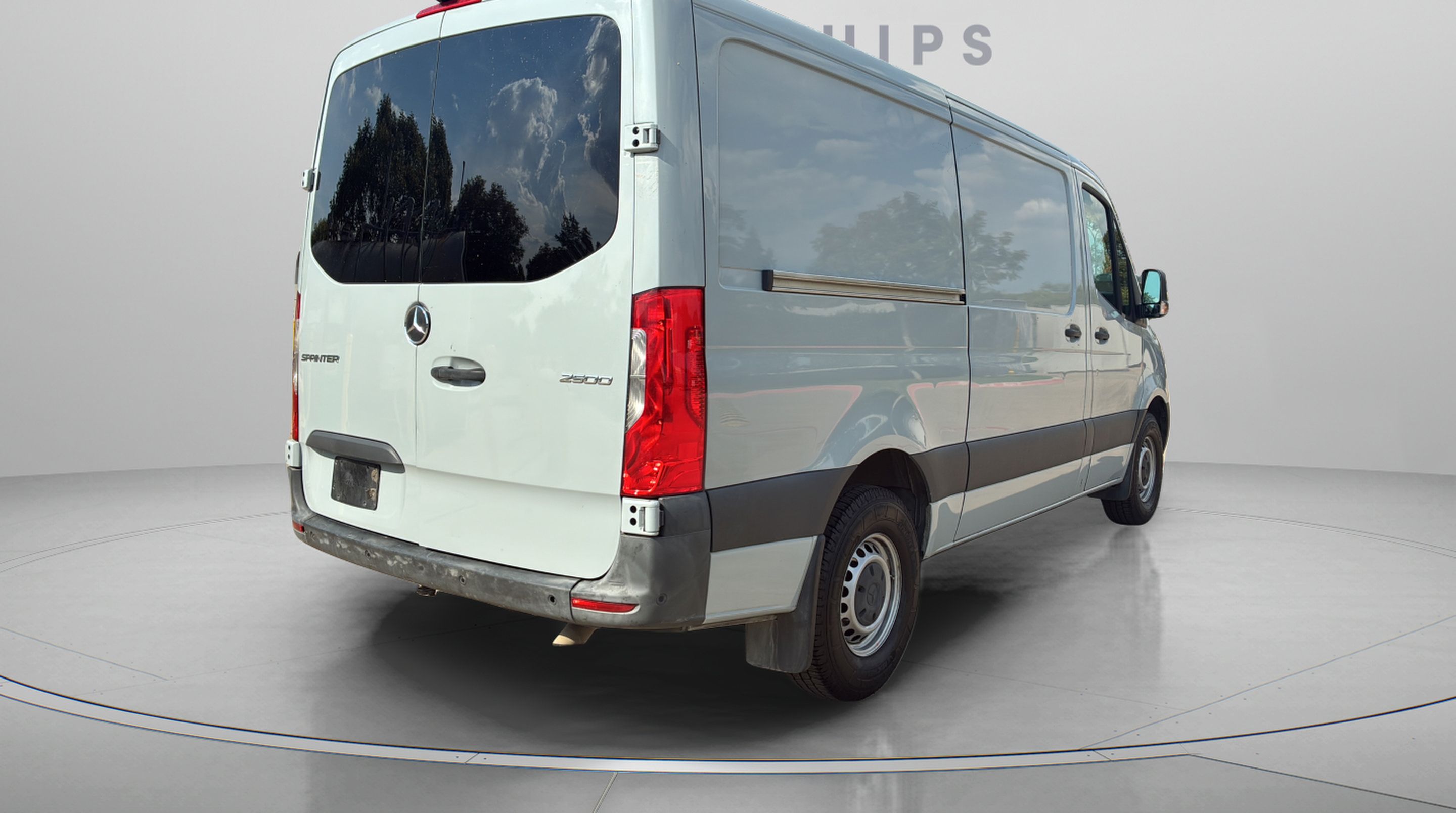 Used 2023 Mercedes-Benz Sprinter 2500 image 5